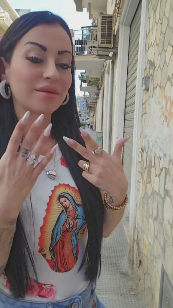 Bermuda madonna