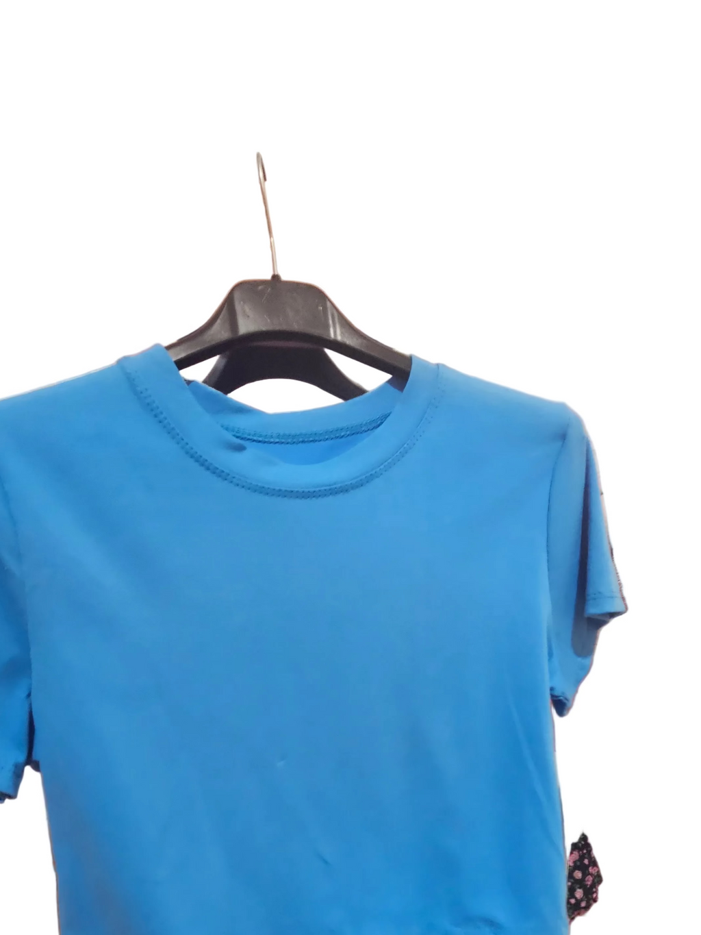 Magkia crop basic
