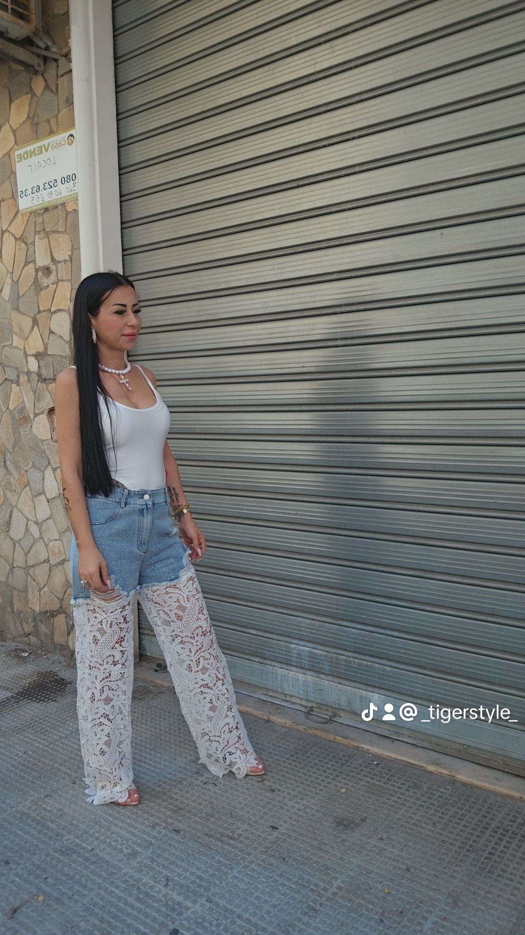 Jeans ricamo Rosa